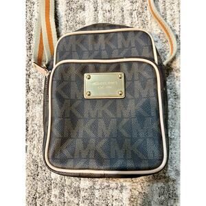 Michael Kors Signature with Webbing Flight Bag Brown Leather Shoulder Crossbody